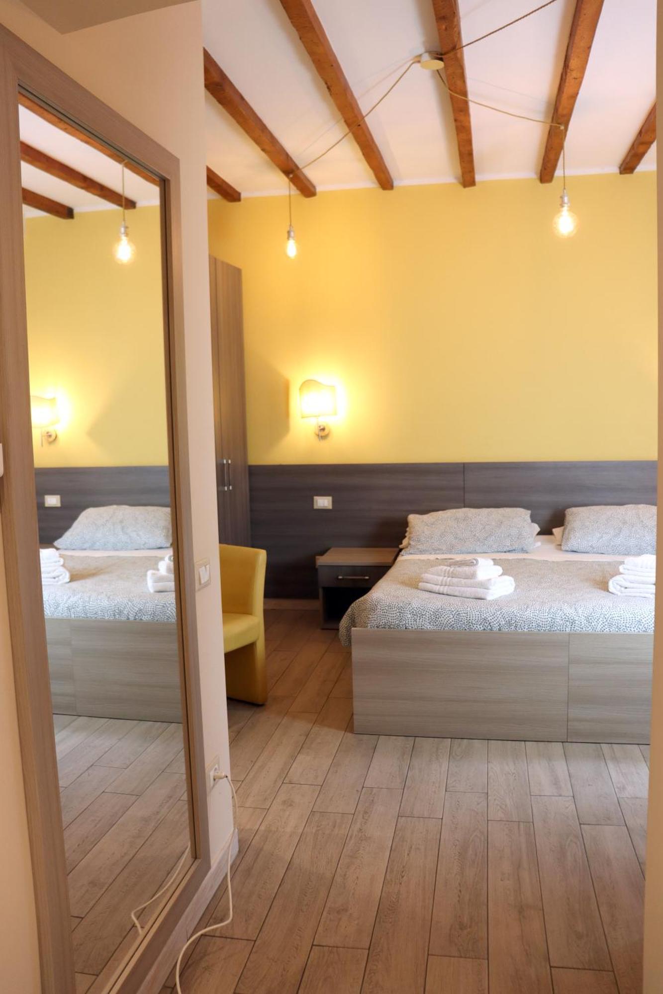 Albergo Locanda Diana Genova Kültér fotó
